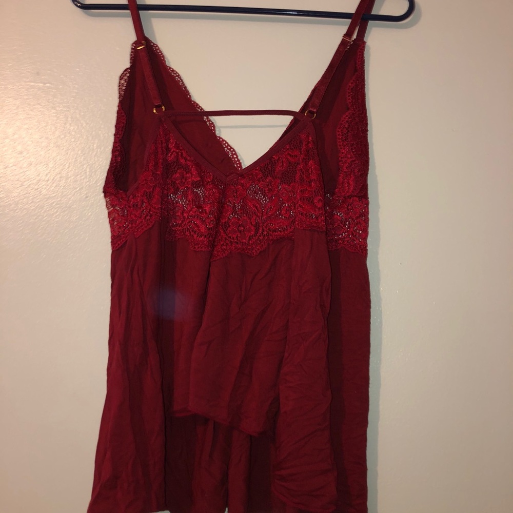 red lace v-neck tank top